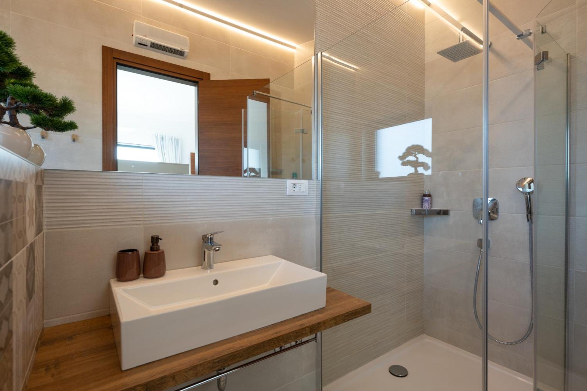 Martincic Residence - 5 Stars Luxury With Pool Heating On 4000M2 Rakalj Luaran gambar