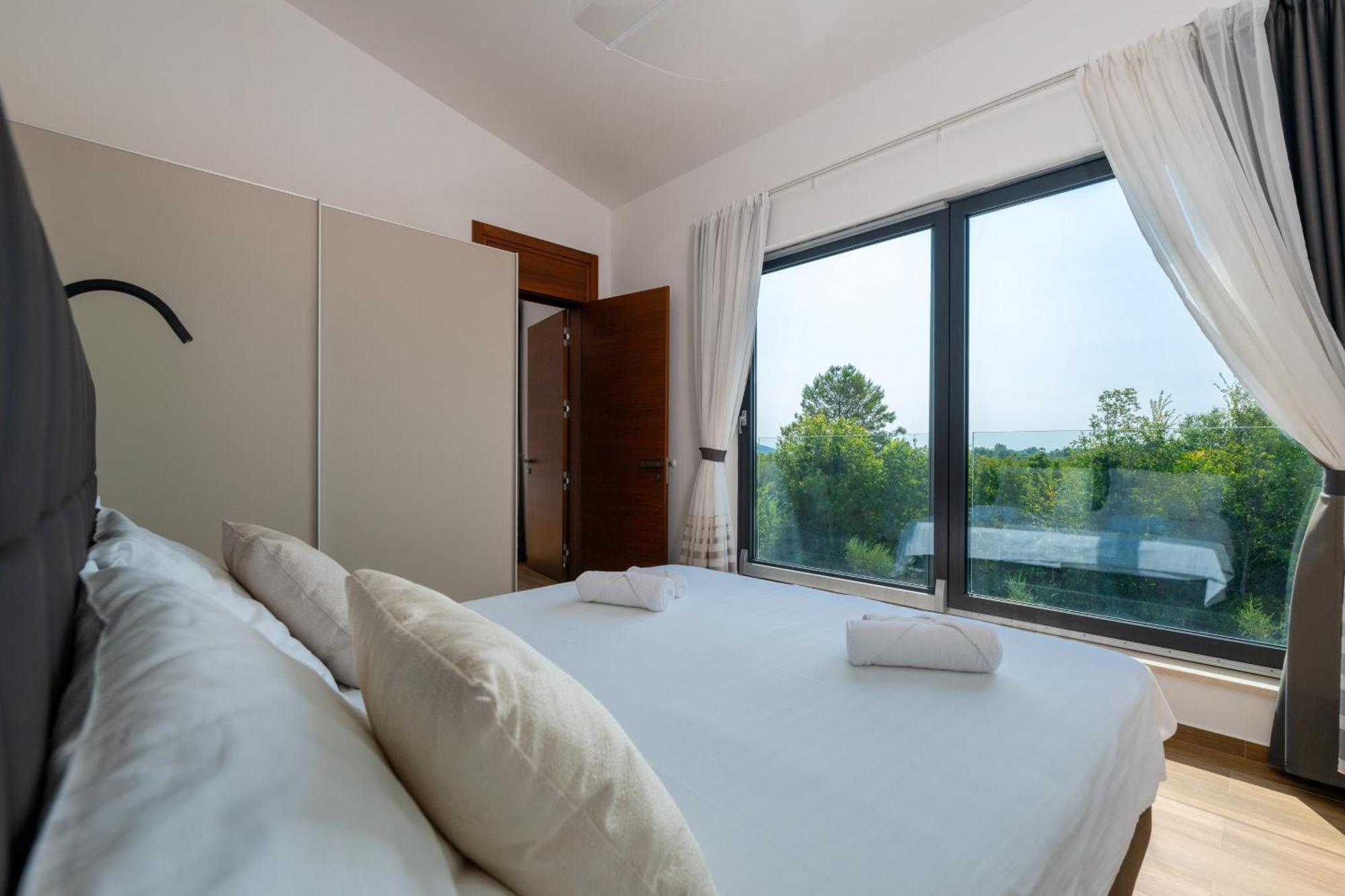 Martincic Residence - 5 Stars Luxury With Pool Heating On 4000M2 Rakalj Luaran gambar